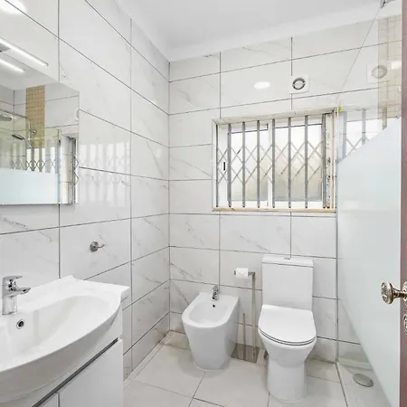 Duas Sentinelas By * Cabeco de Camara