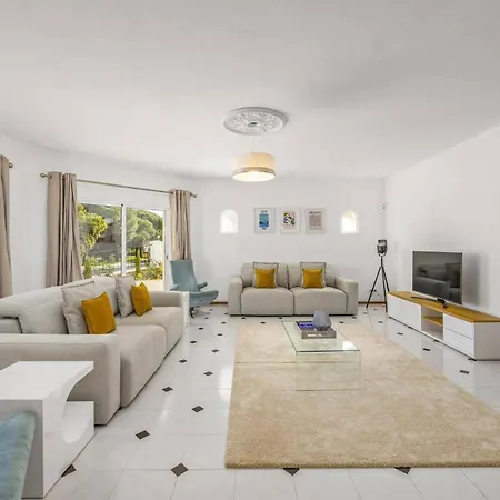 Villa Duas Sentinelas By Cabeco de Camara